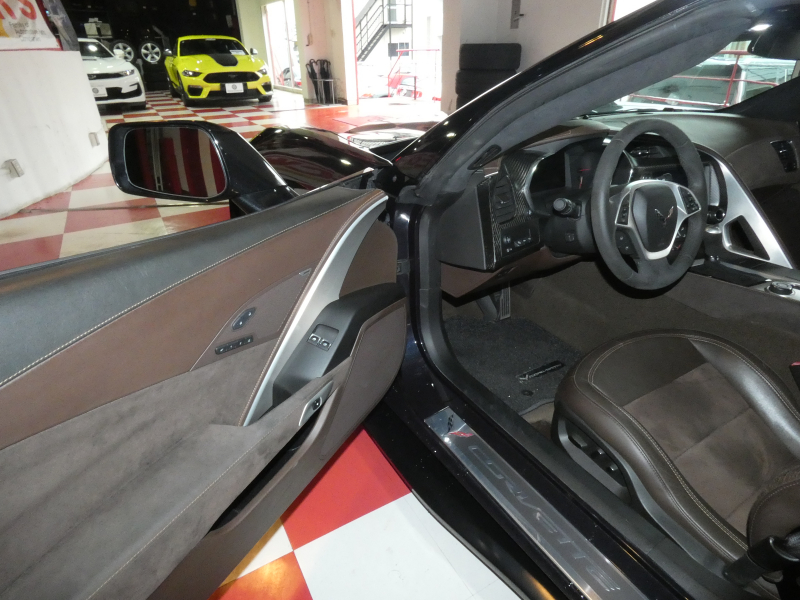 シボレー コルベット Z51　正規D車 2014年ﾓﾃﾞﾙ 茶革  ｼｰﾄﾋｰﾀｰ&ｸｰﾗｰ ﾅﾋﾞTV  Borlaﾏﾌﾗｰ ｴｱﾛ ｷｾﾉﾝ Bｶﾒﾗ　2年保証