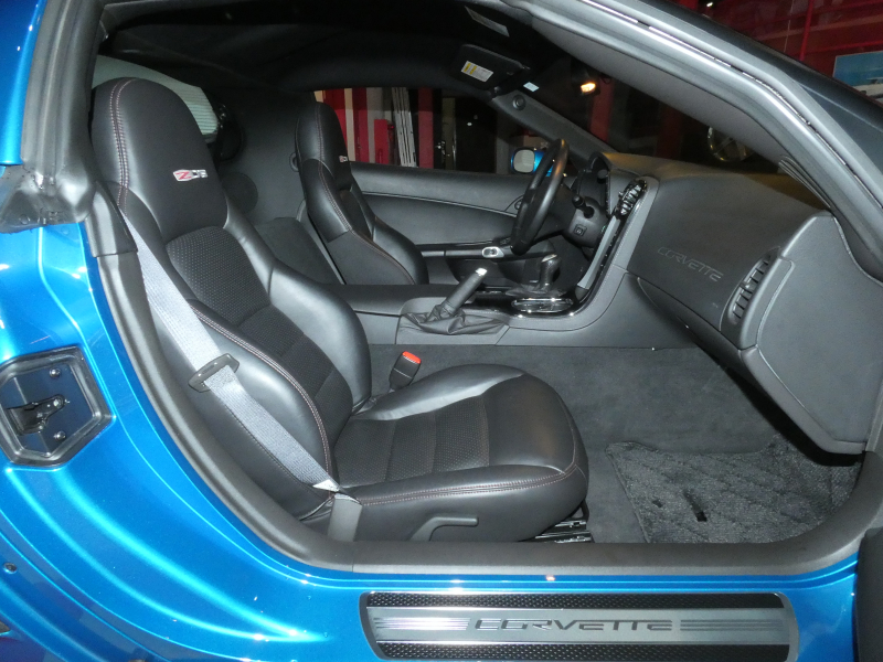 シボレー コルベット Z06　正規D車 2008yﾓﾃﾞﾙ 6速MT 黒革 可変ﾏﾌﾗｰ ﾃﾞｨｽﾌﾟﾚｲｵｰﾃﾞｨｵﾓﾆﾀｰ　2年保証