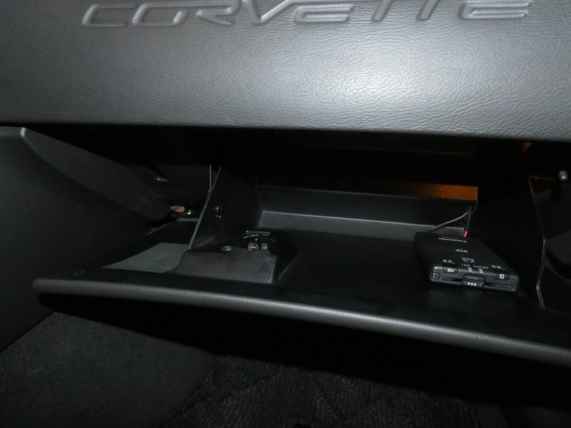 シボレー コルベット Z06　正規D車 2008yﾓﾃﾞﾙ 6速MT 黒革 可変ﾏﾌﾗｰ ﾃﾞｨｽﾌﾟﾚｲｵｰﾃﾞｨｵﾓﾆﾀｰ　2年保証