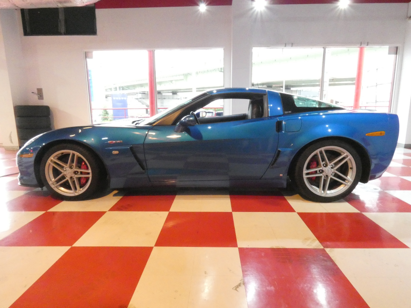 シボレー コルベット Z06　正規D車 2008yﾓﾃﾞﾙ 6速MT 黒革 可変ﾏﾌﾗｰ ﾃﾞｨｽﾌﾟﾚｲｵｰﾃﾞｨｵﾓﾆﾀｰ　2年保証
