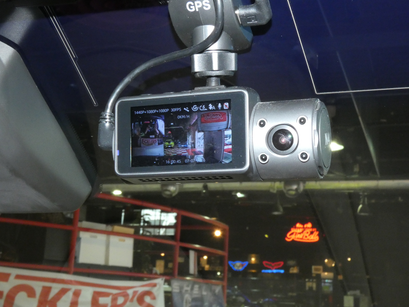キャデラック エスカレード ﾌﾟﾗﾁﾅﾑ　正規D車  ﾍﾞｰｼﾞｭ革 ｻﾝﾙｰﾌ BOSE  ﾅﾋﾞTV Aｶｰﾌﾟﾚｲ LEDﾍｯﾄﾞﾗｲﾄ Bｶﾒﾗ　2年保証