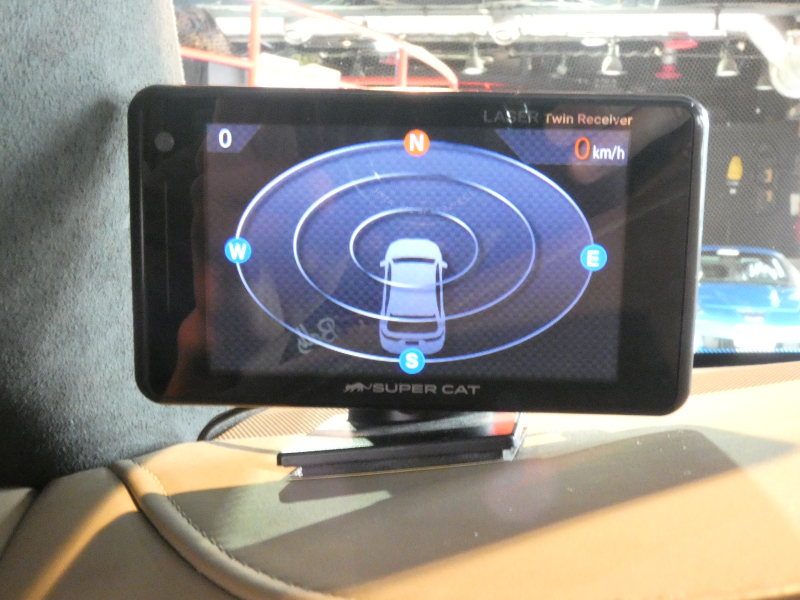 キャデラック エスカレード ﾌﾟﾗﾁﾅﾑ　正規D車  ﾍﾞｰｼﾞｭ革 ｻﾝﾙｰﾌ BOSE  ﾅﾋﾞTV Aｶｰﾌﾟﾚｲ LEDﾍｯﾄﾞﾗｲﾄ Bｶﾒﾗ　2年保証
