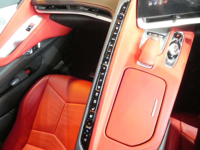 シボレー コルベット 2LT Z51ﾊﾟﾌｫｰﾏﾝｽPKG　正規D車 2022yﾓﾃﾞﾙ  赤革ｼｰﾄ ｼｰﾄﾋｰﾀｰ&ﾍﾞﾝﾁﾚｰﾀｰ Aｶｰﾌﾟﾚｲ ﾌﾛﾝﾄﾘﾌﾀｰ ｸﾙｺﾝ　2年保証