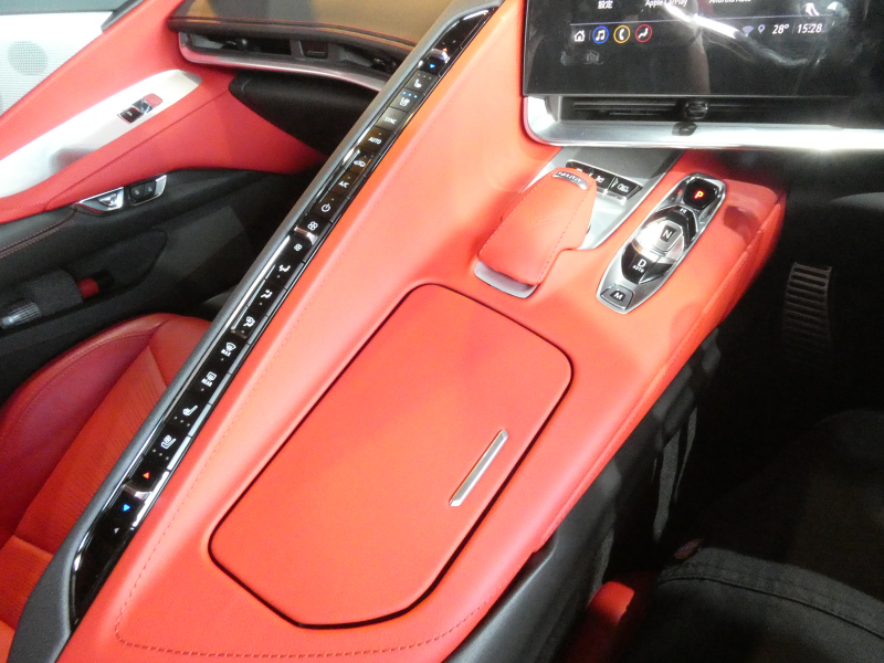 シボレー コルベット 2LT Z51ﾊﾟﾌｫｰﾏﾝｽPKG　正規D車 2022yﾓﾃﾞﾙ  赤革ｼｰﾄ ｼｰﾄﾋｰﾀｰ&ﾍﾞﾝﾁﾚｰﾀｰ Aｶｰﾌﾟﾚｲ ﾌﾛﾝﾄﾘﾌﾀｰ ｸﾙｺﾝ　2年保証