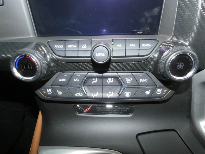 シボレー コルベット Z51  3LT  正規ﾃﾞｨｰﾗｰ車 ｶﾗﾊﾘ革ｼｰﾄ ｼｰﾄﾋｰﾀｰ&ｸｰﾗｰ ﾅﾋﾞTV BOSE Bｶﾒﾗ  2年保証