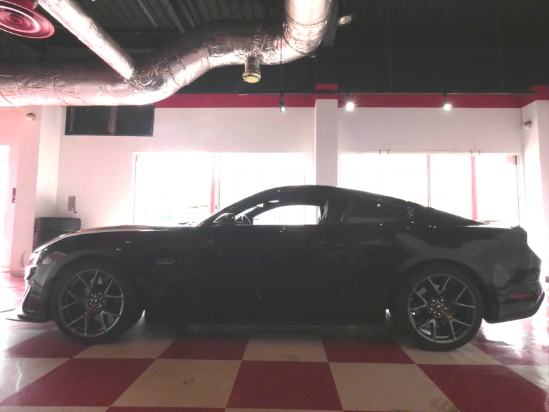 フォード マスタング GTﾌﾟﾚﾐｱﾑ  2020年ﾓﾃﾞﾙ 6MT&ﾚﾌﾞﾏｯﾁ ﾚｶﾛﾚｻﾞｰｼｰﾄ GTﾊﾟﾌｫｰﾏﾝｽPKGﾚﾍﾞﾙ2 19AW Brembo 可変ﾏﾌﾗｰ AppleCarPlay 2年保証