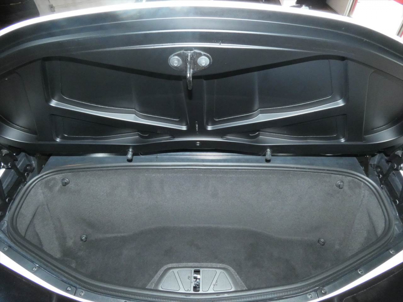 シボレー コルベット ｺﾝﾊﾞｰﾁﾌﾞﾙ  Z51ﾊﾟﾌｫｰﾏﾝｽPKG　正規D車 2024yﾓﾃﾞﾙ  黒赤ｺﾝﾋﾞ革 ｺﾝﾍﾟﾃｨｼｮﾝｼｰﾄ ｼｰﾄﾋｰﾀｰ&ﾍﾞﾝﾁﾚｰﾀｰ Aｶｰﾌﾟﾚｲ ﾌﾛﾝﾄﾘﾌﾀｰ ｸﾙｺﾝ　2年保証