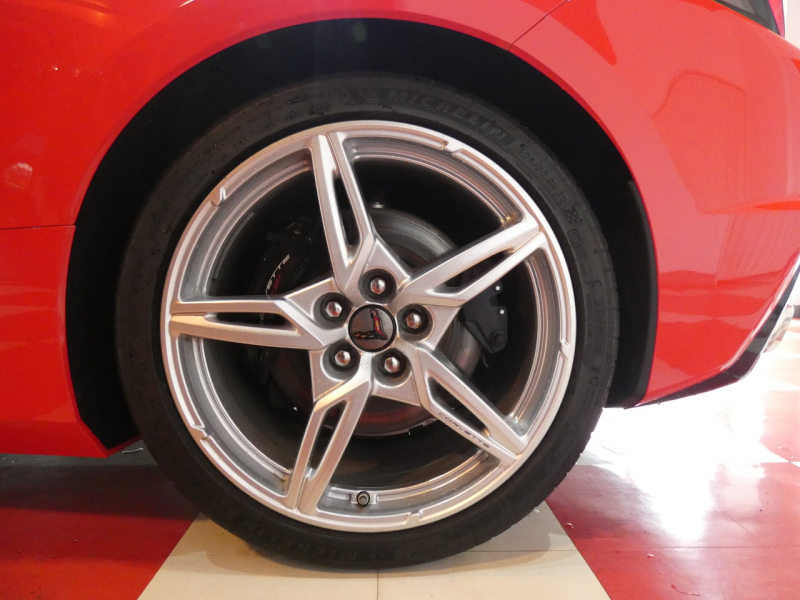 シボレー コルベット 2LT Z51ﾊﾟﾌｫｰﾏﾝｽPKG　正規D車 2022yﾓﾃﾞﾙ  赤革ｼｰﾄ ｼｰﾄﾋｰﾀｰ&ﾍﾞﾝﾁﾚｰﾀｰ Aｶｰﾌﾟﾚｲ ﾌﾛﾝﾄﾘﾌﾀｰ ｸﾙｺﾝ　2年保証