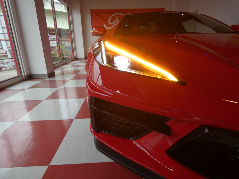 シボレー コルベット 2LT Z51ﾊﾟﾌｫｰﾏﾝｽPKG　正規D車 2022yﾓﾃﾞﾙ  赤革ｼｰﾄ ｼｰﾄﾋｰﾀｰ&ﾍﾞﾝﾁﾚｰﾀｰ Aｶｰﾌﾟﾚｲ ﾌﾛﾝﾄﾘﾌﾀｰ ｸﾙｺﾝ　2年保証