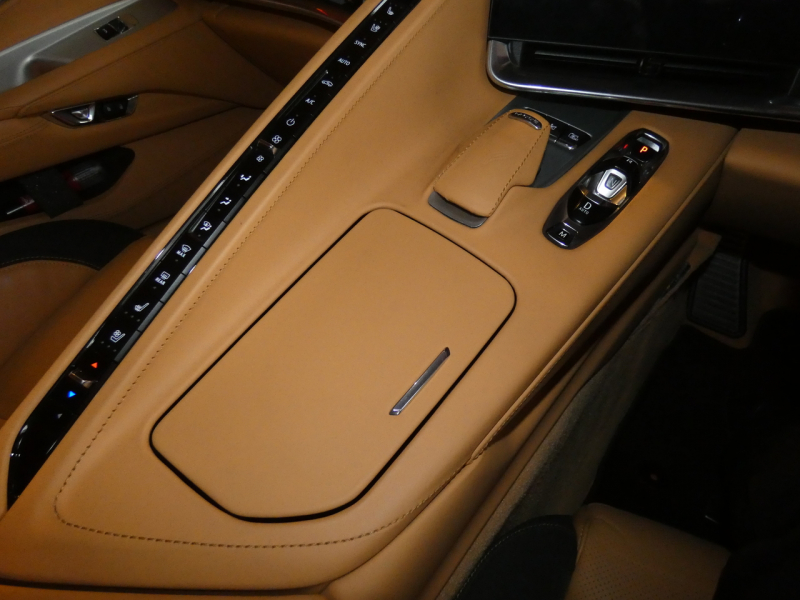 シボレー コルベット ｺﾝﾊﾞｰﾁﾌﾞﾙ  Z51ﾊﾟﾌｫｰﾏﾝｽPKG　正規D車 2023yﾓﾃﾞﾙ  ﾍﾞｰｼﾞｭ革 ｺﾝﾍﾟﾃｨｼｮﾝｼｰﾄ ｼｰﾄﾋｰﾀｰ&ﾍﾞﾝﾁﾚｰﾀｰ Aｶｰﾌﾟﾚｲ ﾌﾛﾝﾄﾘﾌﾀｰ ｸﾙｺﾝ　2年保証