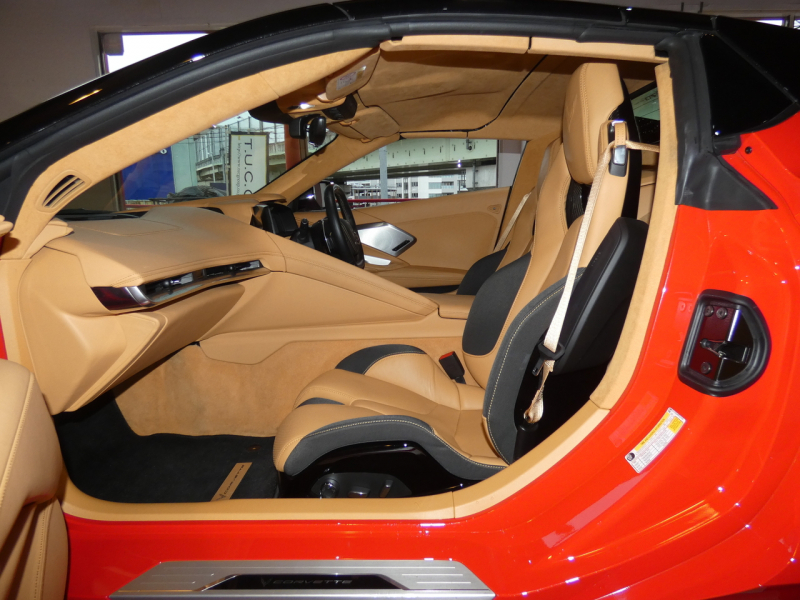シボレー コルベット ｺﾝﾊﾞｰﾁﾌﾞﾙ  Z51ﾊﾟﾌｫｰﾏﾝｽPKG　正規D車 2023yﾓﾃﾞﾙ  ﾍﾞｰｼﾞｭ革 ｺﾝﾍﾟﾃｨｼｮﾝｼｰﾄ ｼｰﾄﾋｰﾀｰ&ﾍﾞﾝﾁﾚｰﾀｰ Aｶｰﾌﾟﾚｲ ﾌﾛﾝﾄﾘﾌﾀｰ ｸﾙｺﾝ　2年保証