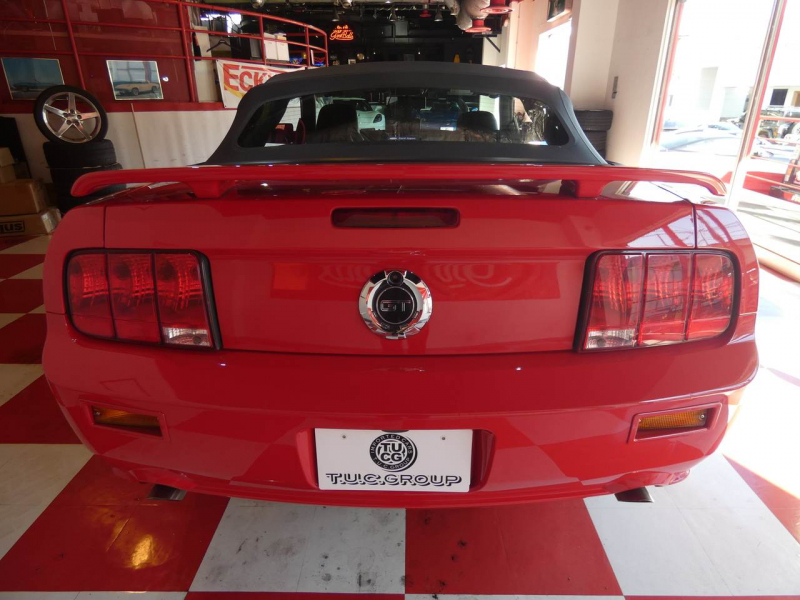 フォード マスタング GTｺﾝﾊﾞｰﾁﾌﾞﾙ Premium　2007年ﾓﾃﾞﾙ 正規D車 黒革 記録簿18ｲﾝﾁAW　2年保証