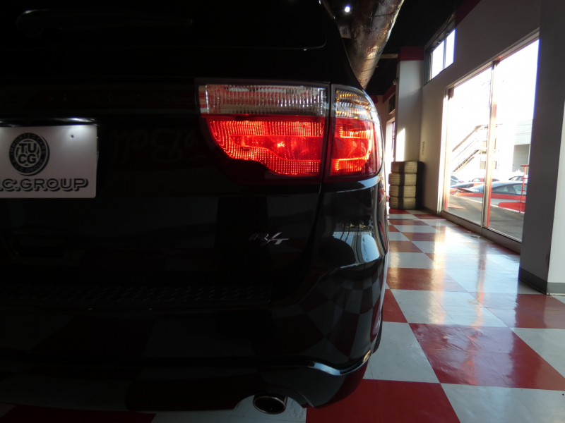 ダッジ デュランゴ RT AWD　1ｵｰﾅｰ 2011yﾓﾃﾞﾙ 新並 ﾊｰﾌﾚｻﾞｰ ｻﾝﾙｰﾌ  F＆Bｶﾒﾗ ｷｾﾉﾝ ﾊﾟﾜｰﾘｱｹﾞｰﾄ 7人乗り3rdシート　2年保証
