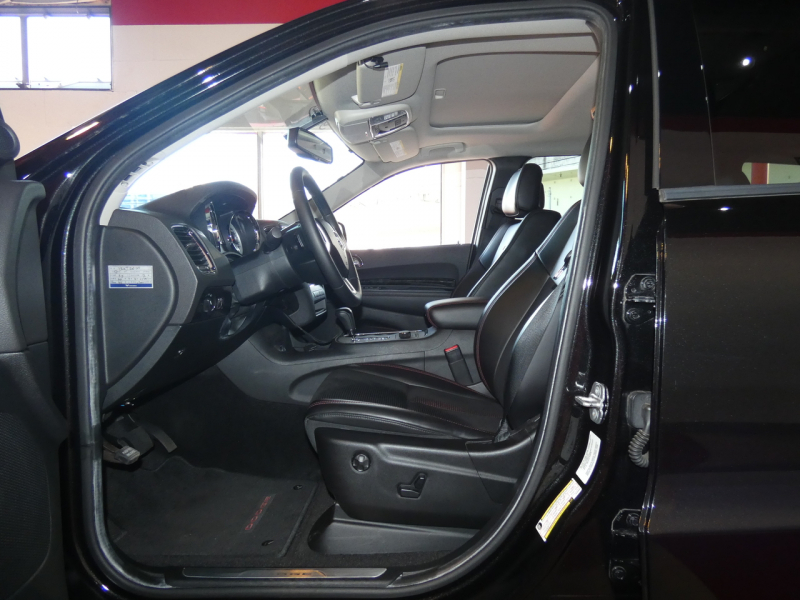 ダッジ デュランゴ RT AWD　1ｵｰﾅｰ 2011yﾓﾃﾞﾙ 新並 ﾊｰﾌﾚｻﾞｰ ｻﾝﾙｰﾌ  F＆Bｶﾒﾗ ｷｾﾉﾝ ﾊﾟﾜｰﾘｱｹﾞｰﾄ 7人乗り3rdシート　2年保証