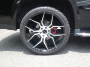 キャデラック エスカレード ﾌﾟﾚﾐｱﾑ　2015年ﾓﾃﾞﾙ 正規D車ｼｪｰﾙﾚｻﾞｰ ｼｰﾄﾋｰﾀｰ&ｸｰﾗ ｻﾝﾙｰﾌ ACC LEDﾗｲﾄ 社外24ｲﾝﾁAW　2年保証