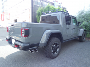 ジープ グラディエーター ﾙﾋﾞｺﾝ　2022yﾓﾃﾞﾙ  Dｻﾄﾞﾙ革 USﾊﾞﾝﾊﾟｰ ｴﾙﾌｫｰﾄﾞﾏﾌﾗｰ ｼｰﾄﾋｰﾀｰ Appleｶｰﾌﾟﾚｲ FSBｶﾒﾗ ETC　2年保証