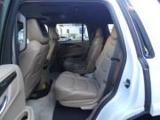 キャデラック エスカレード ﾌﾟﾗﾁﾅﾑ　正規D車 2019年ﾓﾃﾞﾙ 7人乗り3rdｼｰﾄ ｾﾐｱﾆﾘﾝ革 ｻﾝﾙｰﾌ ﾅﾋﾞTV AppleCarPlay ﾌﾘｯﾌﾟﾀﾞｳﾝ ACC ﾌﾞﾗｲﾝﾄﾞｽﾎﾟｯﾄ ｵｰﾄﾃｰﾙｹﾞｰﾄ 全周囲ｶﾒﾗ　2年保証