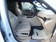 キャデラック エスカレード ﾌﾟﾗﾁﾅﾑ　正規D車 2019年ﾓﾃﾞﾙ 7人乗り3rdｼｰﾄ ｾﾐｱﾆﾘﾝ革 ｻﾝﾙｰﾌ ﾅﾋﾞTV AppleCarPlay ﾌﾘｯﾌﾟﾀﾞｳﾝ ACC ﾌﾞﾗｲﾝﾄﾞｽﾎﾟｯﾄ ｵｰﾄﾃｰﾙｹﾞｰﾄ 全周囲ｶﾒﾗ　2年保証