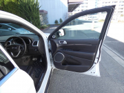 ジープ グランドチェロキー ｻﾐｯﾄ　茶革 ﾌﾟｯｼｭｽﾀｰﾄ&ｽﾄｯﾌﾟ ｼｰﾄﾋｰﾀｰ ﾅﾋﾞTV ﾊﾟﾉﾗﾏｻﾝﾙｰﾌ ﾊｰﾏﾝｶｰﾄﾞﾝｻｳﾝﾄﾞ 純正20ｲﾝﾁAW ﾌﾛﾝﾄｻｲﾄﾞﾊﾞｯｸｶﾒﾗ　2年保証