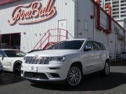 ジープ グランドチェロキー ｻﾐｯﾄ　茶革 ﾌﾟｯｼｭｽﾀｰﾄ&ｽﾄｯﾌﾟ ｼｰﾄﾋｰﾀｰ ﾅﾋﾞTV ﾊﾟﾉﾗﾏｻﾝﾙｰﾌ ﾊｰﾏﾝｶｰﾄﾞﾝｻｳﾝﾄﾞ 純正20ｲﾝﾁAW ﾌﾛﾝﾄｻｲﾄﾞﾊﾞｯｸｶﾒﾗ　2年保証