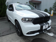 ダッジ デュランゴ RT　2017年ﾓﾃﾞﾙ  新並 赤革 ｼｰﾄﾋｰﾀｰ&ｸｰﾗｰ ﾌﾞﾗｯｸﾄｯﾌﾟPKG ﾃｸﾉﾛｼﾞｰｸﾞﾙｰﾌﾟ ｷﾞﾌﾞｿﾝﾏﾌﾗｰ 純正20ｲﾝﾁAW  Bｶﾒﾗ 2年保証