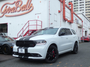 ダッジ デュランゴ RT　2017年ﾓﾃﾞﾙ  新並 赤革 ｼｰﾄﾋｰﾀｰ&ｸｰﾗｰ ﾌﾞﾗｯｸﾄｯﾌﾟPKG ﾃｸﾉﾛｼﾞｰｸﾞﾙｰﾌﾟ ｷﾞﾌﾞｿﾝﾏﾌﾗｰ 純正20ｲﾝﾁAW  Bｶﾒﾗ 2年保証