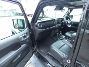 ジープ ラングラー ｱﾝﾘﾐﾃｯﾄﾞ ｻﾊﾗ　正規D車 2019yﾓﾃﾞﾙ 黒革 ｼｰﾄﾋｰﾀｰ 純正ﾅﾋﾞTV LEDﾍｯﾄﾞﾗｲﾄ 純正18ｲﾝﾁAW ﾌﾛﾝﾄ&ｻｲﾄﾞ&ﾊﾞｯｸｶﾒﾗ　2年保証