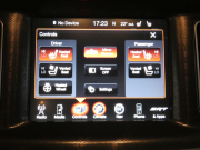 ダッジ チャージャー SRT392　2015yﾓﾃﾞﾙ 黒革 ﾗｸﾞｰﾅﾚｻﾞｰ ｼｰﾄﾋｰﾀｰ&ｸｰﾗｰ ｻﾝﾙｰﾌ ﾊｰﾏﾝｶｰﾄﾞﾝ  8.4ｲﾝﾁﾓﾆﾀｰ ﾌﾞﾗｲﾝﾄﾞｽﾎﾟｯﾄ ETC Bｶﾒﾗ　2年保証