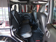 ジープ ラングラー ｱﾝﾘﾐﾃｯﾄﾞ ｻﾊﾗ　正規D車 2020yﾓﾃﾞﾙ 黒革 ｼｰﾄﾋｰﾀｰ 純正ﾅﾋﾞTV 社外ｵｰﾄｽﾃｯﾌﾟ 社外F&Rﾊﾞﾝﾊﾟｰ LEDﾍｯﾄﾞﾗｲﾄ　2年保証