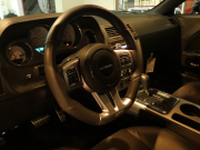 ダッジ チャレンジャー SRT8 392　2013yﾓﾃﾞﾙ 新並 黒ｺﾝﾋﾞ革 ｻﾝﾙｰﾌ ｼｰﾄﾋｰﾀｰ ﾚｰｼﾝｸﾞｽﾄﾗｲﾌﾟ ﾅﾋﾞTV CORSAﾏﾌﾗｰ HRE20ｲﾝﾁAW Bｶﾒﾗ　2年保証