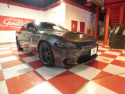 ダッジ チャージャー R/T　2021yﾓﾃﾞﾙ 新並 ﾃﾞｲﾄﾅ 黒ｺﾝﾋﾞ革 ｼｰﾄﾋｰﾀｰ&ｸｰﾗｰ ｻﾝﾙｰﾌ ﾊｰﾏﾝｶｰﾄﾞﾝ 8.4ｲﾝﾁﾓﾆﾀｰ ETC Bｶﾒﾗ　2年保証