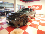 ダッジ チャージャー R/T　2021yﾓﾃﾞﾙ 新並 ﾃﾞｲﾄﾅ 黒ｺﾝﾋﾞ革 ｼｰﾄﾋｰﾀｰ&ｸｰﾗｰ ｻﾝﾙｰﾌ ﾊｰﾏﾝｶｰﾄﾞﾝ 8.4ｲﾝﾁﾓﾆﾀｰ ETC Bｶﾒﾗ　2年保証