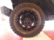 ジープ ラングラー ｱﾝﾘﾐﾃｯﾄﾞ ｽﾎﾟｰﾂ　2016年ﾓﾃﾞﾙ 正規D車 USﾊﾞﾝﾊﾟｰ MKW17ｲﾝﾁAW ﾌﾗｯﾄｵｰﾊﾞｰﾌｪﾝﾀﾞｰ ﾏｯﾄﾞﾀｲﾔ ｸﾙｺﾝ　2年保証