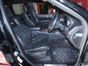 ジープ グランドチェロキー SRT8　正規D車 2017yﾓﾃﾞﾙ 黒ｺﾝﾋﾞ革 ﾌﾟｯｼｭｽﾀｰﾄ 全席ｼｰﾄﾋｰﾀｰ ｻﾝﾙｰﾌ 純正ﾅﾋﾞTV ﾊｰﾏﾝｶｰﾄﾞﾝ Bｶﾒﾗ　2年保証