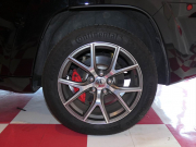 ジープ グランドチェロキー SRT8　正規D車 2017yﾓﾃﾞﾙ 黒ｺﾝﾋﾞ革 ﾌﾟｯｼｭｽﾀｰﾄ 全席ｼｰﾄﾋｰﾀｰ ｻﾝﾙｰﾌ 純正ﾅﾋﾞTV ﾊｰﾏﾝｶｰﾄﾞﾝ Bｶﾒﾗ　2年保証