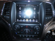 ジープ グランドチェロキー SRT8　正規D車 2017yﾓﾃﾞﾙ 黒ｺﾝﾋﾞ革 ﾌﾟｯｼｭｽﾀｰﾄ 全席ｼｰﾄﾋｰﾀｰ ｻﾝﾙｰﾌ 純正ﾅﾋﾞTV ﾊｰﾏﾝｶｰﾄﾞﾝ Bｶﾒﾗ　2年保証