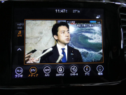 ジープ グランドチェロキー ｻﾐｯﾄ　正規D車 2019yﾓﾃﾞﾙ ﾎﾜｲﾄﾗｸﾞﾅﾚｻﾞｰ ｻﾝﾙｰﾌ 純正20ｲﾝﾁAW Aｶｰﾌﾟﾚｲ Bｶﾒﾗ　2年保証