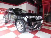 ジープ グランドチェロキー ｻﾐｯﾄ　正規D車 2019yﾓﾃﾞﾙ ﾎﾜｲﾄﾗｸﾞﾅﾚｻﾞｰ ｻﾝﾙｰﾌ 純正20ｲﾝﾁAW Aｶｰﾌﾟﾚｲ Bｶﾒﾗ　2年保証