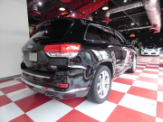 ジープ グランドチェロキー ｻﾐｯﾄ　正規D車 2019yﾓﾃﾞﾙ ﾎﾜｲﾄﾗｸﾞﾅﾚｻﾞｰ ｻﾝﾙｰﾌ 純正20ｲﾝﾁAW Aｶｰﾌﾟﾚｲ Bｶﾒﾗ　2年保証