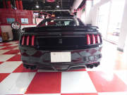 フォード マスタング シェルビーGT350 2017年モデル 6速MT レカロスポーツシート 19AW Brembo 5.2Lフラットプレーンクランク 可変マフラー AppleCarPlay 2年保証