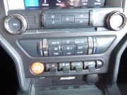 フォード マスタング シェルビーGT350 2017年モデル 6速MT レカロスポーツシート 19AW Brembo 5.2Lフラットプレーンクランク 可変マフラー AppleCarPlay 2年保証