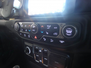 ジープ ラングラー ｱﾝﾘﾐﾃｯﾄﾞ ｻﾊﾗ　正規D車 2020yﾓﾃﾞﾙ 黒革 社外ﾊﾞﾝﾊﾟｰ ﾘﾌﾄｱｯﾌﾟ ｼﾞｪﾌﾟｾﾝ17ｲﾝﾁAW ﾅﾋﾞTV Aｶｰﾌﾟﾚｲ Bｶﾒﾗ　2年保証