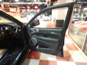 ジープ グランドチェロキー ｻﾐｯﾄ　正規D車 2019yﾓﾃﾞﾙ 黒革 ｻﾝﾙｰﾌ 純正20ｲﾝﾁAW Aｶｰﾌﾟﾚｲ Bｶﾒﾗ　2年保証