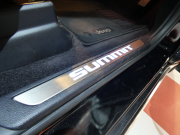 ジープ グランドチェロキー ｻﾐｯﾄ　正規D車 2019yﾓﾃﾞﾙ 黒革 ｻﾝﾙｰﾌ 純正20ｲﾝﾁAW Aｶｰﾌﾟﾚｲ Bｶﾒﾗ　2年保証