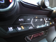 シボレー コルベット Z51  3LT  新車並行 1ｵｰﾅｰ  赤革 ｼｰﾄﾋｰﾀｰ&ｸｰﾗｰ ﾅﾋﾞTV BOSE Bｶﾒﾗ  2年保証