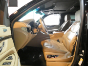 キャデラック エスカレード ﾌﾟﾗﾁﾅﾑ　正規D車 2019yﾓﾃﾞﾙ ﾍﾞｰｼﾞｭ革 ｻﾝﾙｰﾌ BOSE  Aｶｰﾌﾟﾚｲ LEDﾍｯﾄﾞﾗｲﾄ Bｶﾒﾗ　2年保証