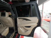 キャデラック エスカレード ﾌﾟﾗﾁﾅﾑ　正規D車  ﾍﾞｰｼﾞｭ革 ｻﾝﾙｰﾌ BOSE  ﾅﾋﾞTV Aｶｰﾌﾟﾚｲ LEDﾍｯﾄﾞﾗｲﾄ Bｶﾒﾗ　2年保証