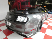 フォード マスタング GT  2018年ﾓﾃﾞﾙ Borlaﾏﾌﾗｰ Pedders車高調 ｼｪﾙﾋﾞｰ20AW Brembo ﾅﾋﾞTV  2年保証