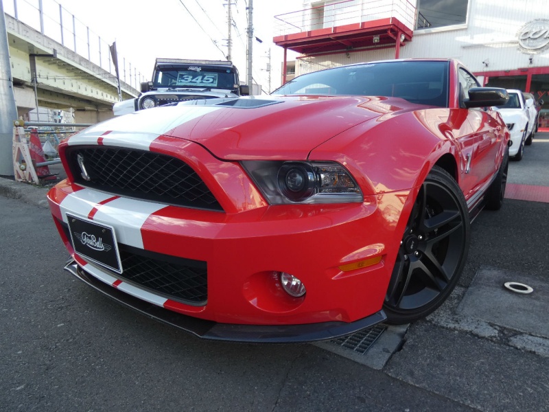 ２０１１年 フォード マスタング ｓｈｅｌｂｙ ｇｔ５００ 赤 ４８８万円入庫 アメ車専門のファイヤーボールズ